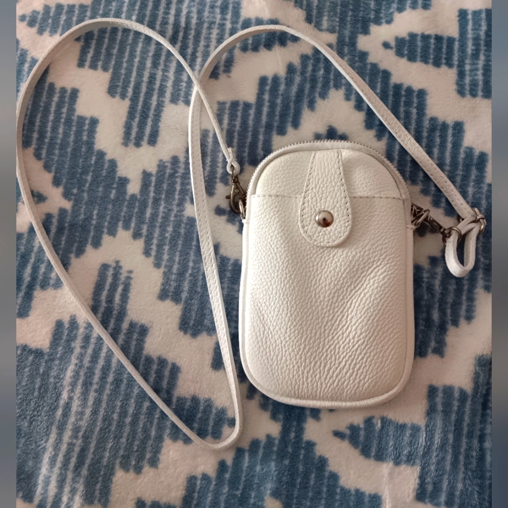 Crossbody Purse White Leather Made in Italy Cell Phone size two pockets